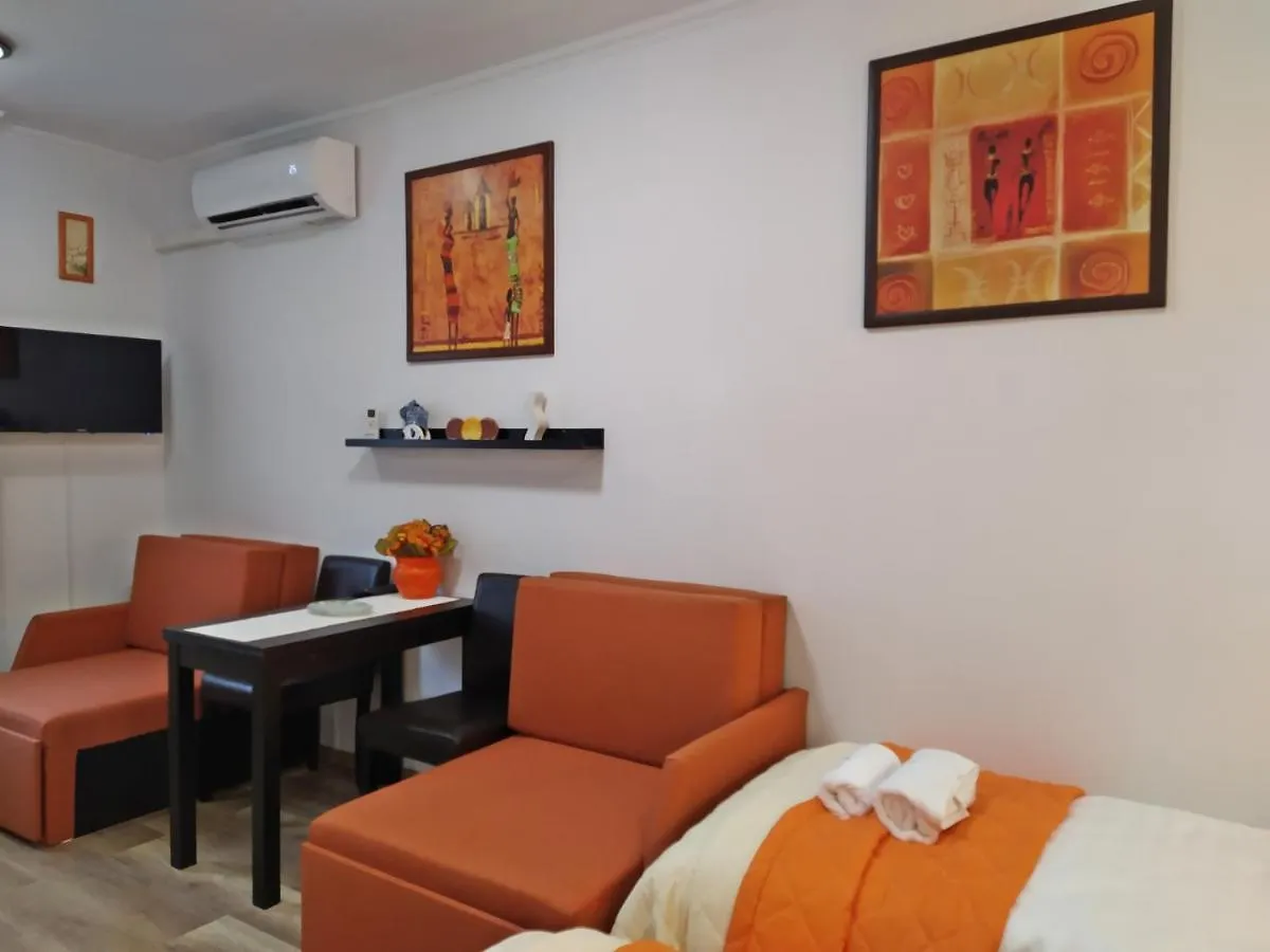 Zellervar Apartman 匈牙利